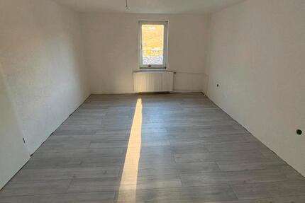 Sanierte Wohnung zum Mieten ! 5 zimmer