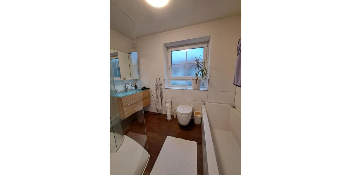 Reihenhaus Ochsenhausen - 4 Zimmer, 100 m&sup2;, 1.300&euro; | Angebot:25894770