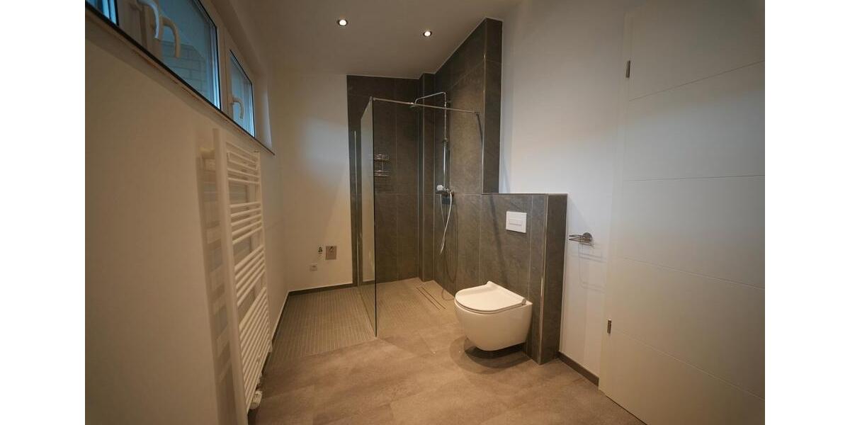 Einfamilienhaus Norderstedt Garstedt - 3 Zimmer, 90 m&sup2;, 1.600&euro; | Angebot:26315957