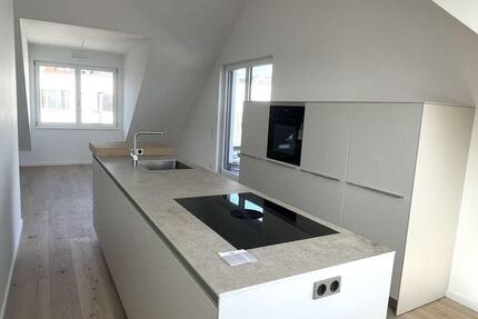 Wohnung Frankfurt am Main Bergen-Enkheim - 3 Zimmer, 123 m&sup2;, 2.490&euro; | Angebot:25870894