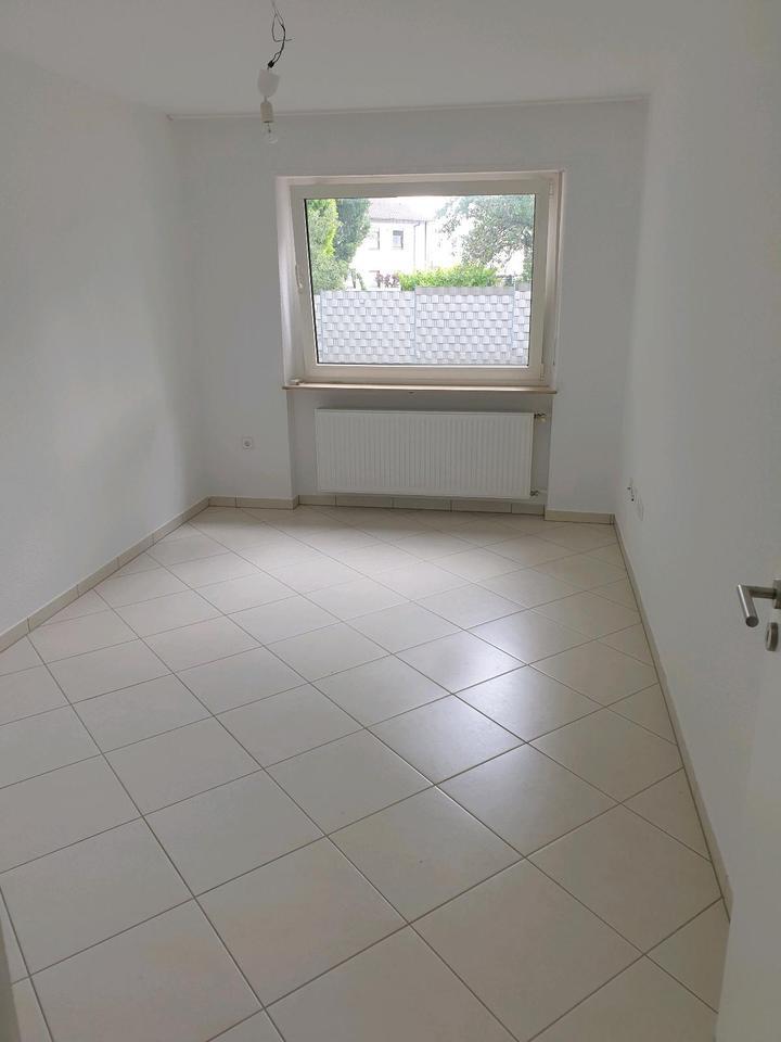 Schöne helle 3 Zimmer Wohnung in bester Lage