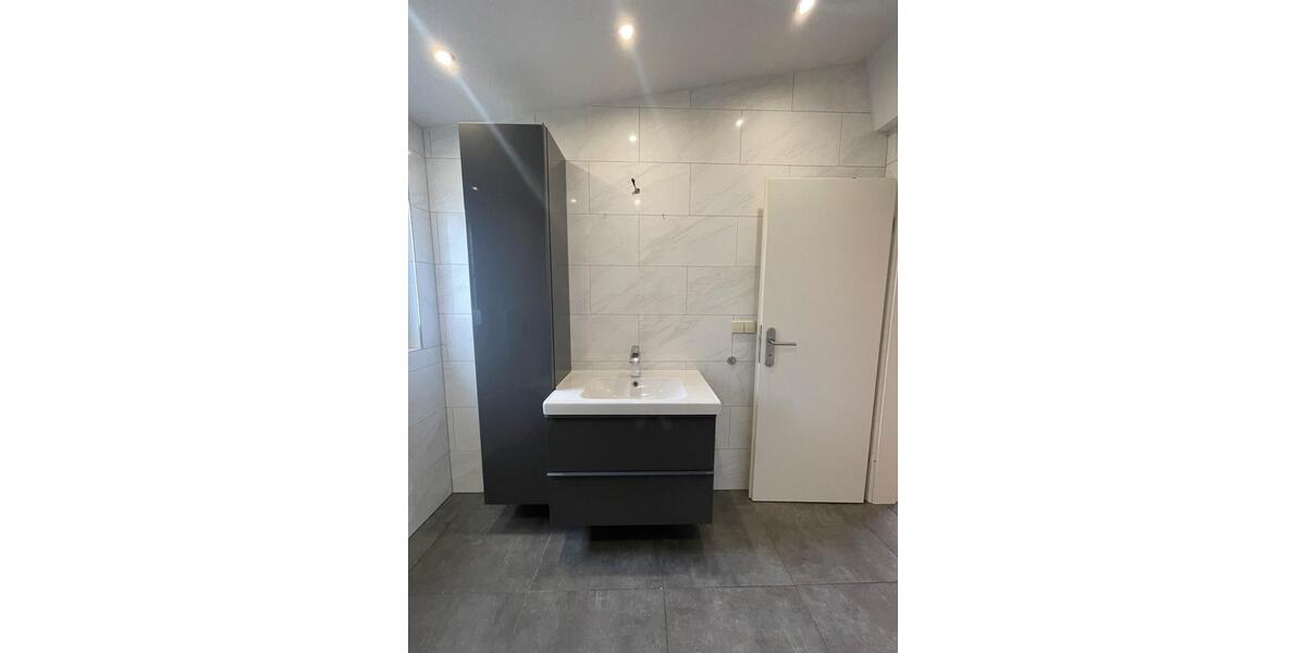 Etagenwohnung Backnang - 3 Zimmer, 69 m&sup2;, 1.000&euro; | Angebot:26565156