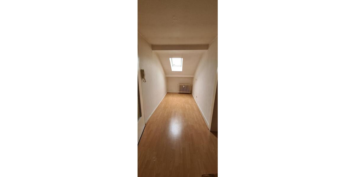 Dachgeschoßwohnung Neustadt an der Weinstraße - 3 Zimmer, 79 m&sup2;, 780&euro; | Angebot:25933721