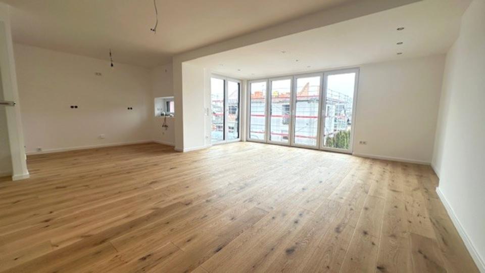 Moderne 4-Zimmer-Wohnung in zentraler Lage von Neuburg – kernsaniert & hochwertig ausgestattet 4 zimmer