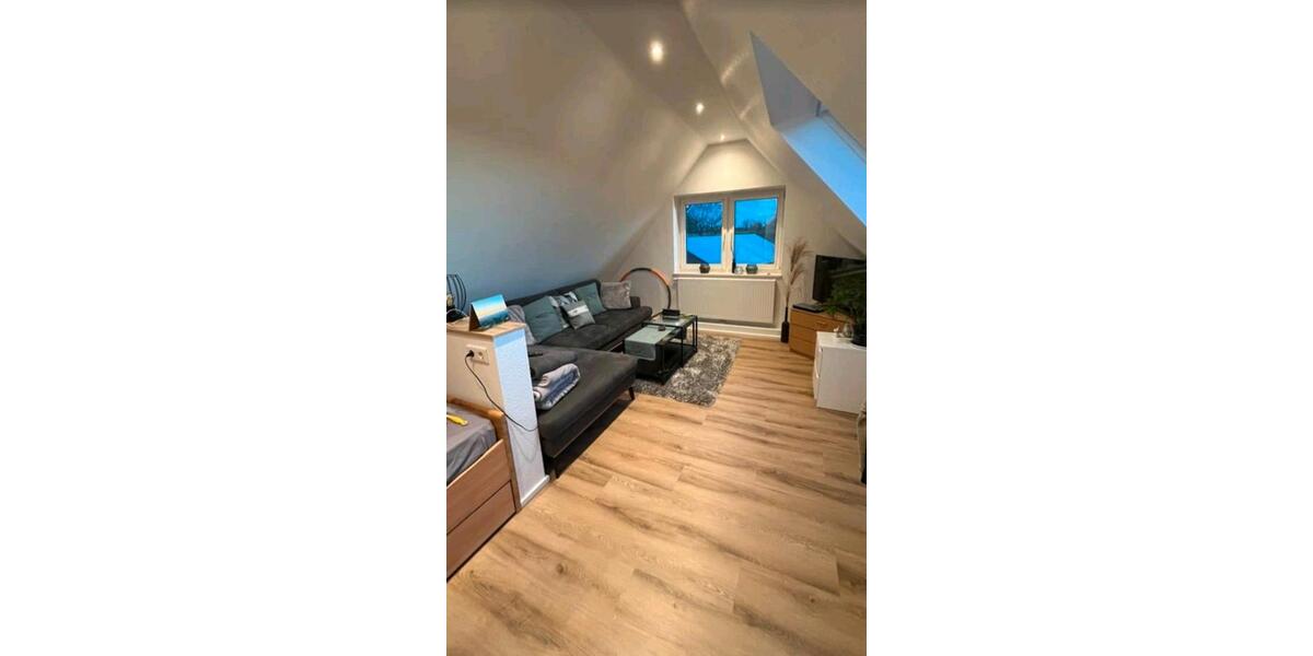 Dachgeschoßwohnung Bocholt - 1 Zimmer, 35 m&sup2;, 500&euro; | Angebot:26670860