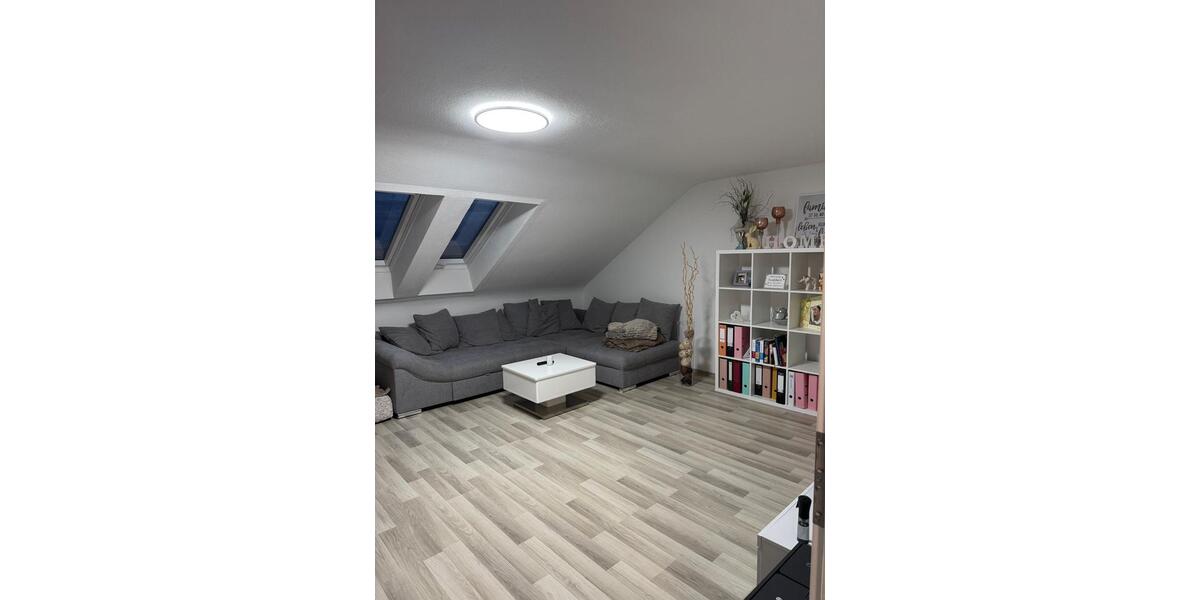 Dachgeschoßwohnung Pforzheim Eutingen - 2 Zimmer, 69 m&sup2;, 850&euro; | Angebot:26705297