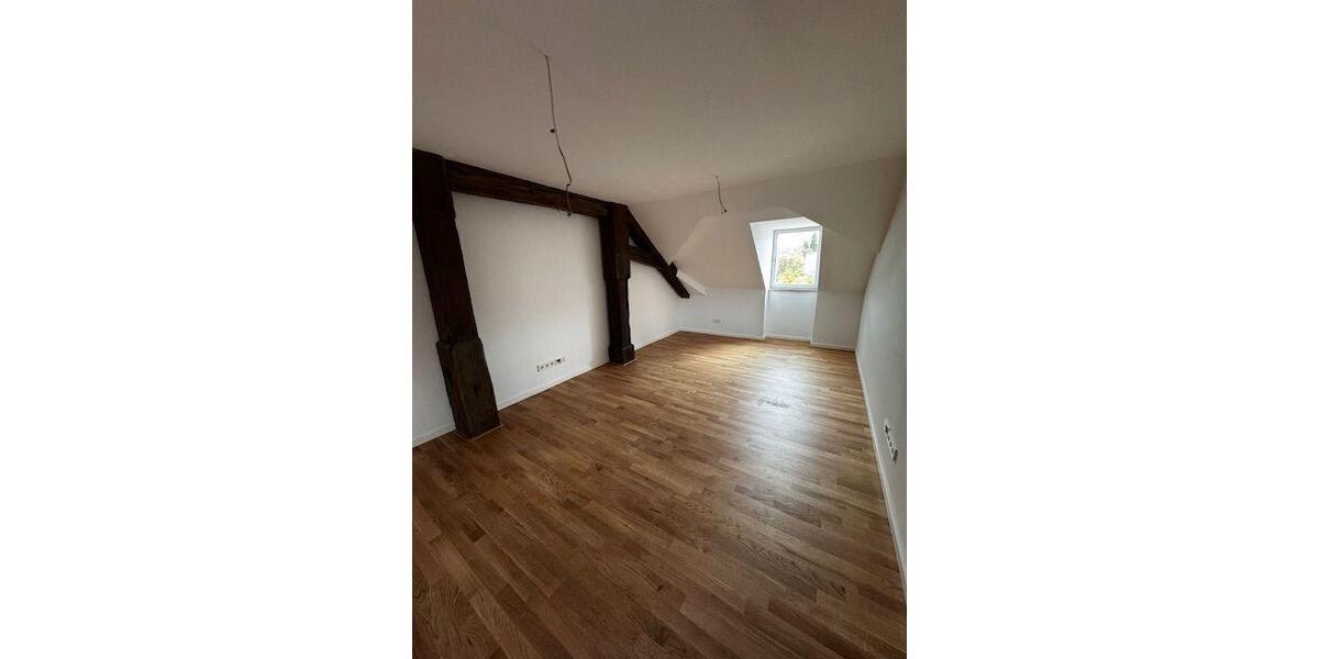 Dachgeschoßwohnung Bamberg Am Bruderwald - 2 Zimmer, 58 m&sup2;, 875&euro; | Angebot:25870513