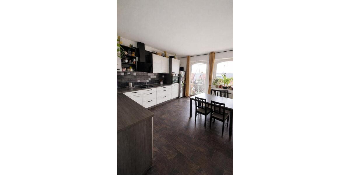 Dachgeschoßwohnung Schleiz - 3 Zimmer, 95 m&sup2;, 700&euro; | Angebot:26539583
