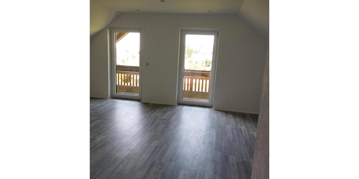 Etagenwohnung Falkenfels - 3 Zimmer, 70 m&sup2;, 550&euro; | Angebot:24743248