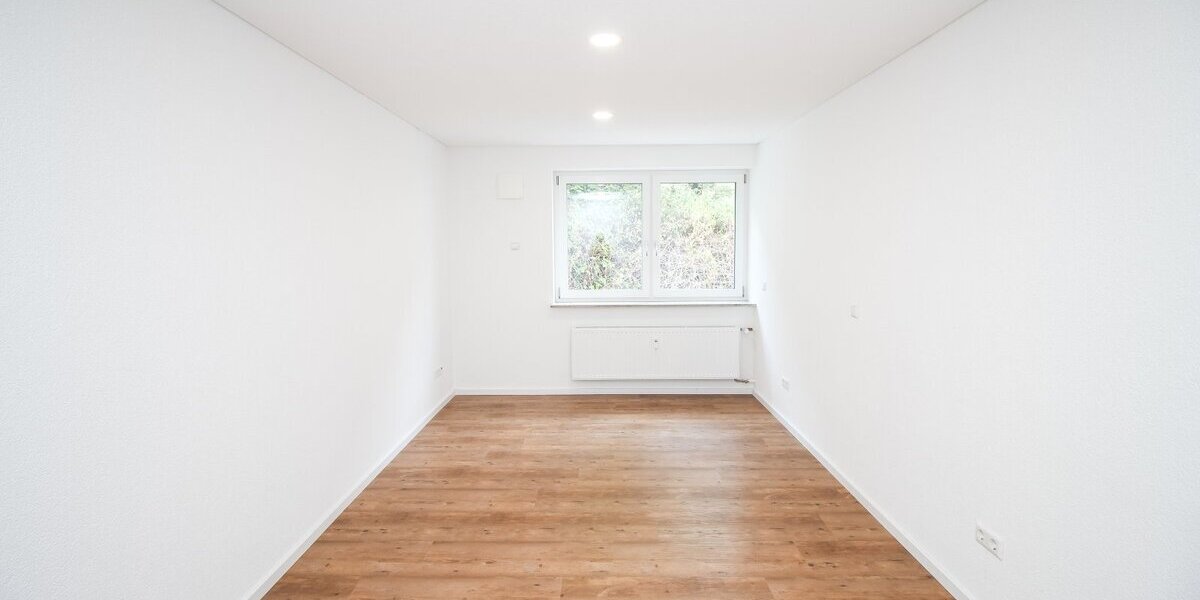 Modernisierte 2-Zimmer-Wohnung mit Einbauküche in Oberndorf a. N. - Etagenwohnung Oberndorf | Angebot:27003075