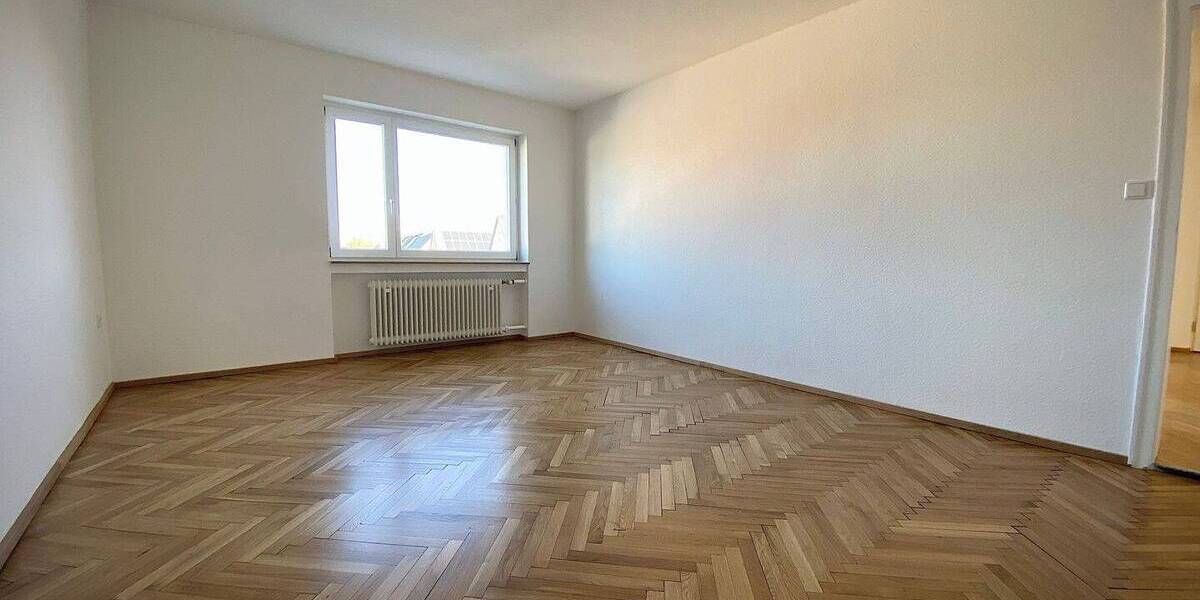 Etagenwohnung Nürnberg Großreuth h d Veste - 4 Zimmer, 109 m&sup2;, 1.150&euro; | Angebot:26203712
