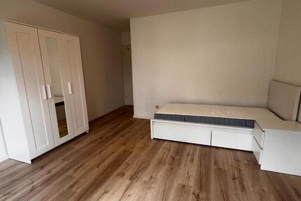 Wohnen auf Zeit Weßling - 1 Zimmer, 9 m&sup2;, 570&euro; | Angebot:23430603