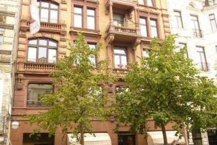 Wohnung Wiesbaden Mitte - 3 Zimmer, 200 m&sup2;, 1.900&euro; | Angebot:27252602