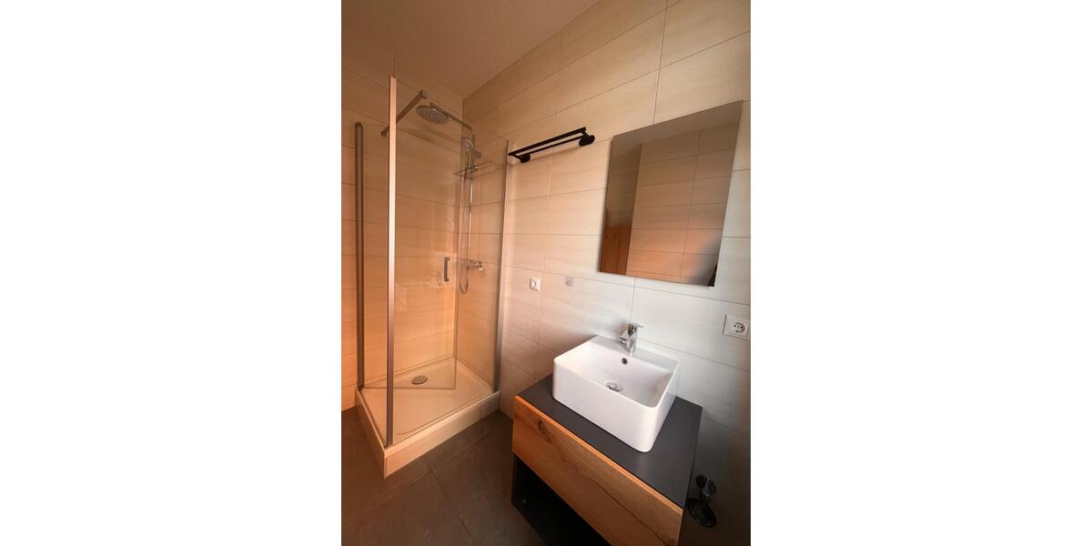 Hochparterre Hildburghausen - 2 Zimmer, 56 m&sup2;, 420&euro; | Angebot:26536953