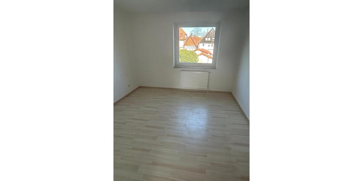 Etagenwohnung Celle - 3 Zimmer, 92 m&sup2;, 950&euro; | Angebot:26691302