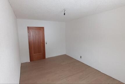 Wohnung Zschorlau - 3 Zimmer, 72 m&sup2;, 468&euro; | Angebot:24661290