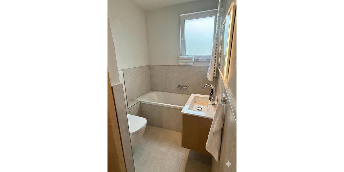 Terrassenwohnung Düsseldorf Stadtbezirk 5 - 3 Zimmer, 70 m&sup2;, 1.600&euro; | Angebot:26592537
