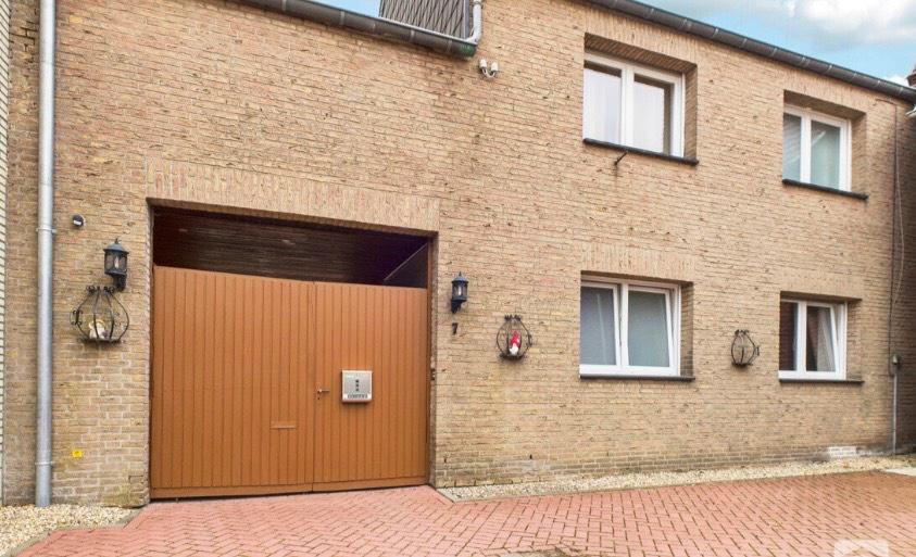 Etagenwohnung Übach-Palenberg Palenberg - 3 Zimmer, 135 m&sup2;, 1.100&euro; | Angebot:25640104