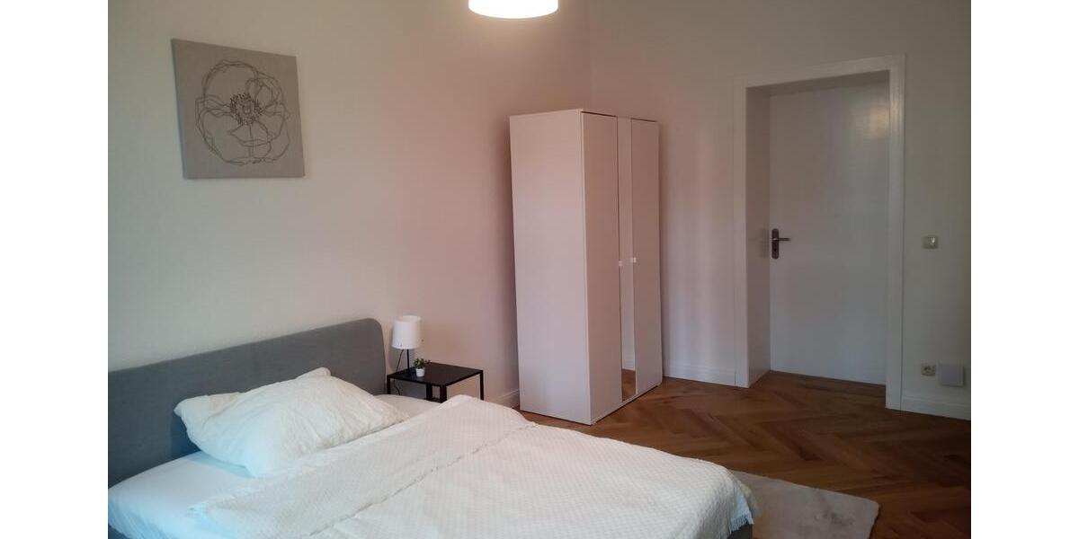 Wohnen auf Zeit Erfurt - 1 Zimmer, 99 m&sup2;, 515&euro; | Angebot:26502307