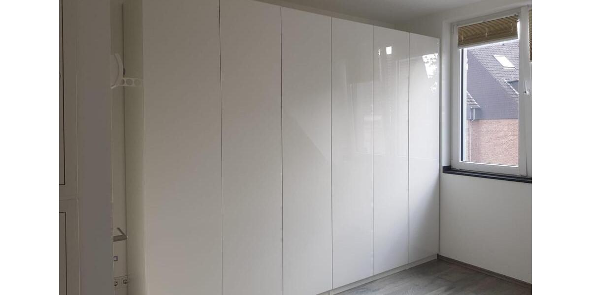 Dachgeschoßwohnung Düsseldorf Stadtbezirk 3 - 2 Zimmer, 64 m&sup2;, 1.400&euro; | Angebot:26644914
