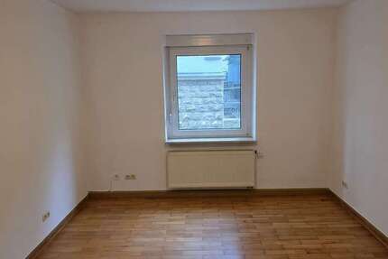 Wohnung Würzburg Grombühl - 2 Zimmer, 60 m&sup2;, 730&euro; | Angebot:24393894