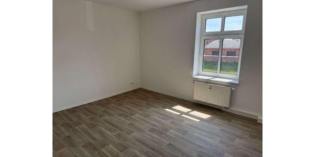 Etagenwohnung Dessau-Roßlau Roßlau - 2 Zimmer, 62 m&sup2;, 450&euro; | Angebot:27285621