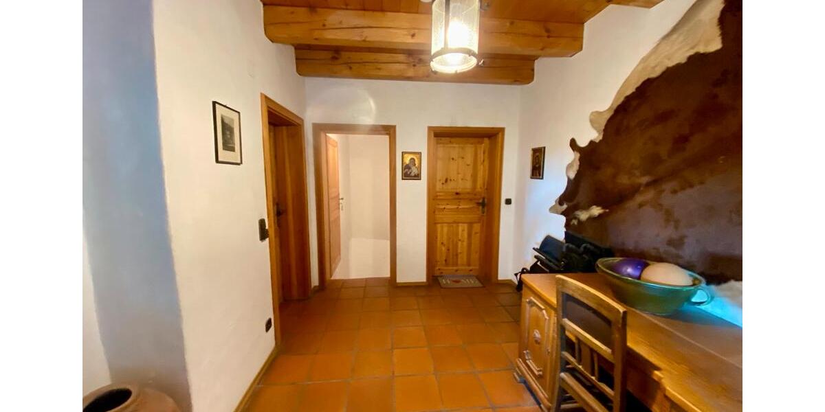 Etagenwohnung Aschau am Inn - 2 Zimmer, 90 m&sup2;, 890&euro; | Angebot:25393402