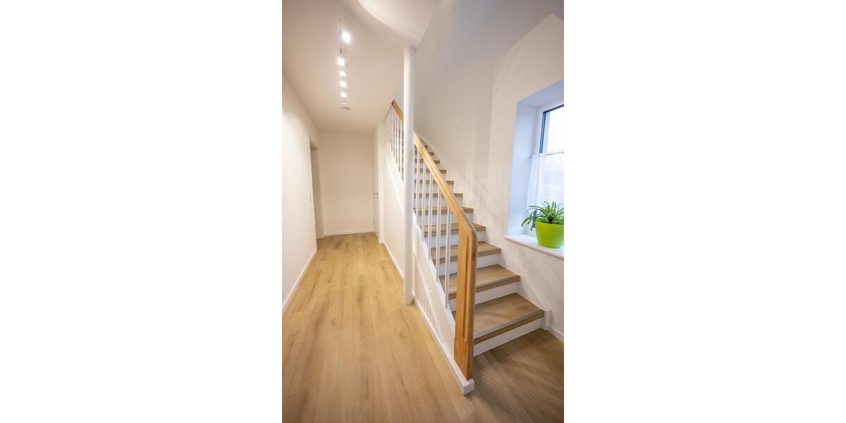 Etagenwohnung Neustadt (Hessen) - 3 Zimmer, 88 m&sup2;, 1.200&euro; | Angebot:24826832