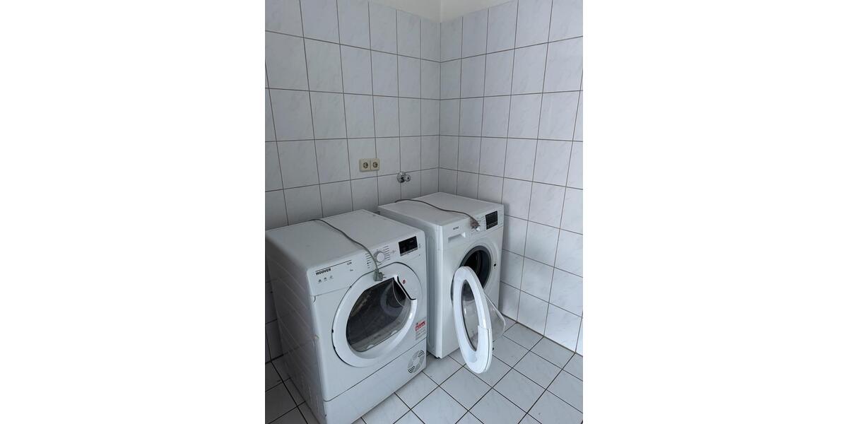 Etagenwohnung Solingen Ohligs - 2 Zimmer, 86 m&sup2;, 1.050&euro; | Angebot:25044677