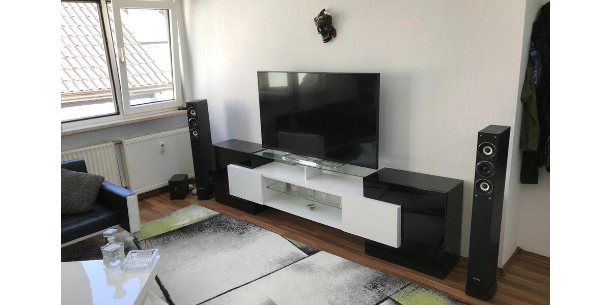 Dachgeschoßwohnung Gelsenkirchen Gelsenkirchen-Mitte - 1 Zimmer, 49 m&sup2;, 340&euro; | Angebot:24803555