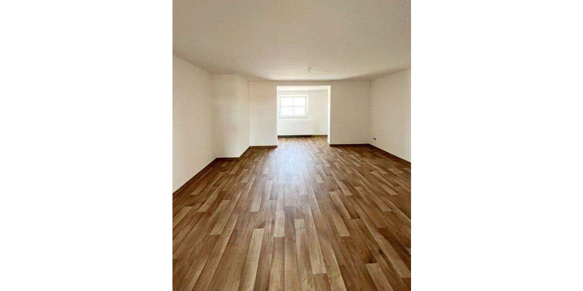 Wohnung zum Mieten in Oschatz 405 € 81 m² 3 zimmer