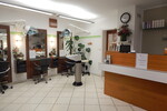 Voll ausgestatteter Friseursalon in 83416 Saaldorf - Parkplätze vor dem Haus! Frei ab 01.04.2026 - Gewerbeobjekt Saaldorf-Surheim Surheim | Angebot:23165437
