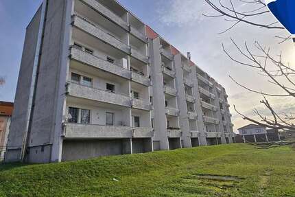 Wohnung zum Mieten in Schönebeck (Elbe) 324,80 € 54.21 m² 2 zimmer