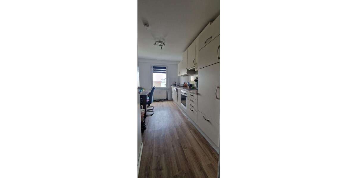 Etagenwohnung Halberstadt - 4 Zimmer, 115 m&sup2;, 700&euro; | Angebot:26464162