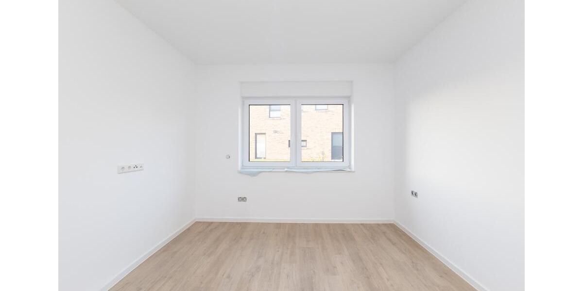 Doppelhaushälfte Hemmoor - 4 Zimmer, 98 m&sup2;, 1.225&euro; | Angebot:23688448