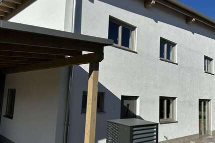 Haus Winzer - 4 Zimmer, 130 m&sup2;, 1.200&euro; | Angebot:25373569