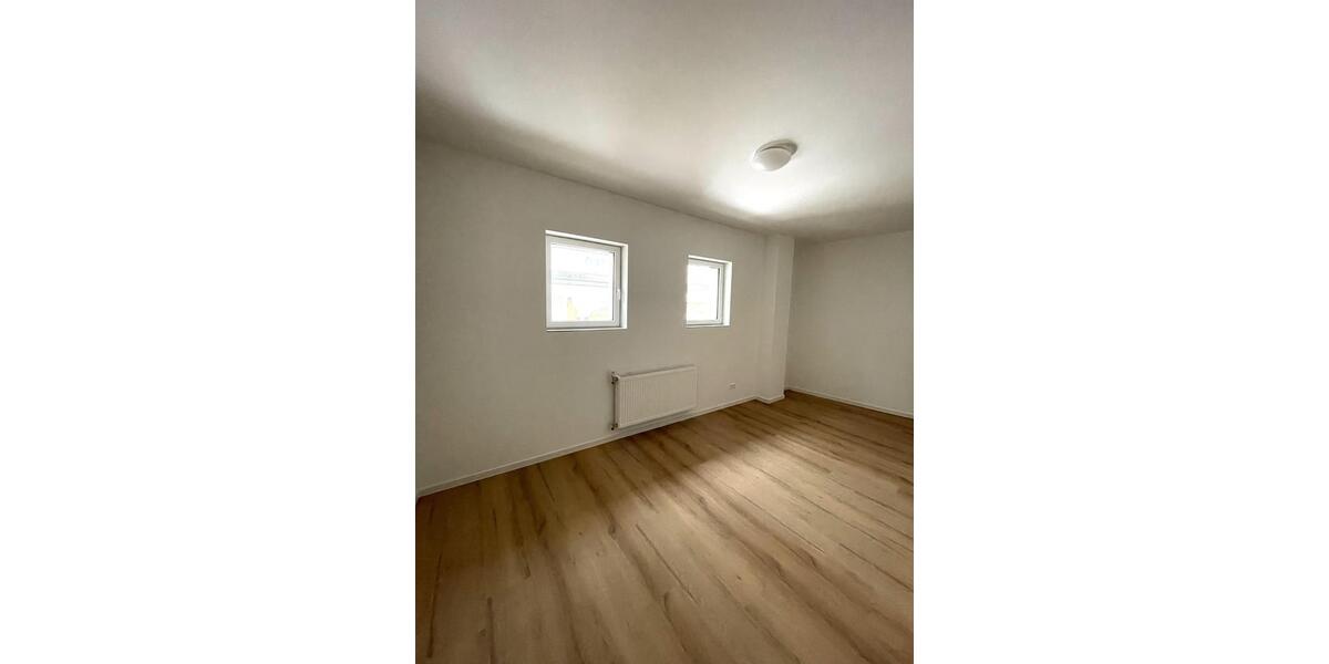 Erdgeschoßwohnung Kaiserslautern Engelshof - 2 Zimmer, 75 m&sup2;, 1.012&euro; | Angebot:24755715