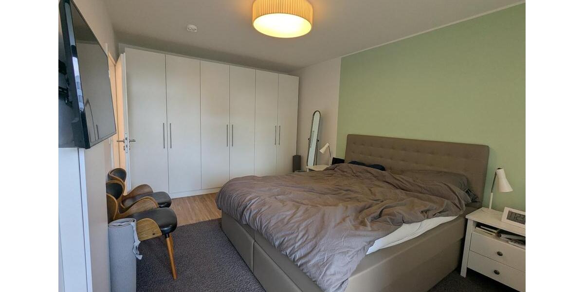 Etagenwohnung Ingolstadt Friedrichshofen-Hollerstauden - 4 Zimmer, 142 m&sup2;, 2.050&euro; | Angebot:24754025