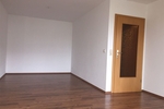 Ullersdorf: 1-Zimmer-Wohnung mit EBK und Balkon in ruhiger Lage - Etagenwohnung Ullersdorf Ullersdorf | Angebot:25323963