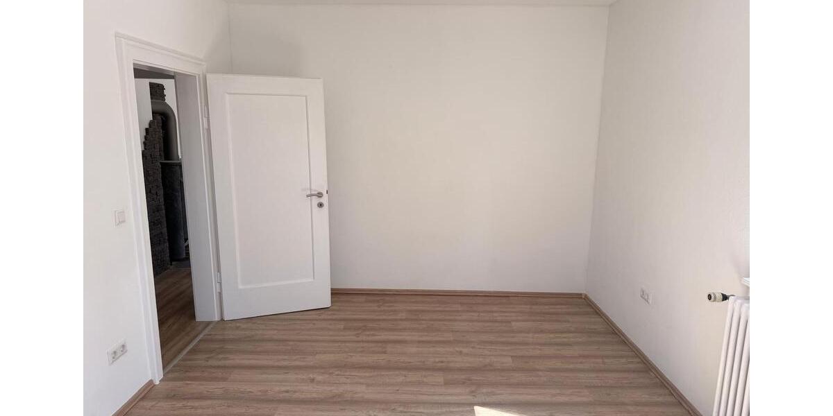 Erdgeschoßwohnung Lahr (Schwarzwald) - 3 Zimmer, 80 m&sup2;, 1.000&euro; | Angebot:26356558