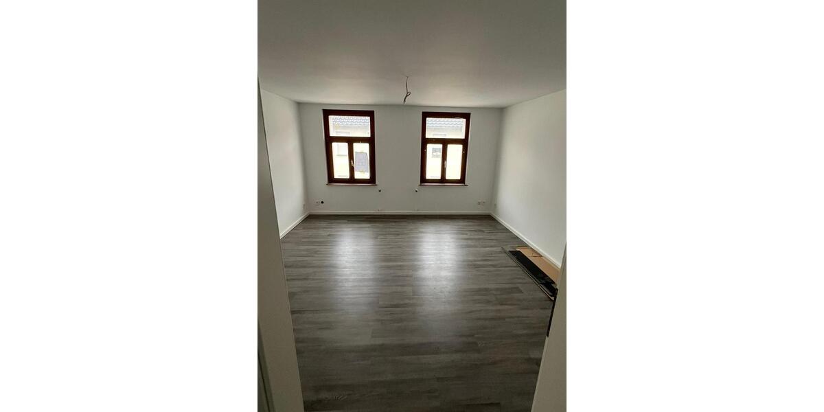 Dachgeschoßwohnung Staßfurt - 3 Zimmer, 67 m&sup2;, 536&euro; | Angebot:24522469