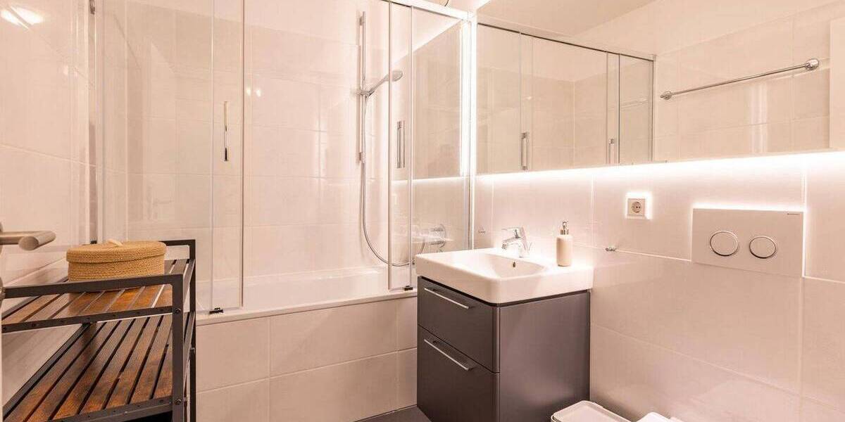 Terrassenwohnung München Schwabing-Freimann - 2 Zimmer, 50 m&sup2;, 1.900&euro; | Angebot:26712739