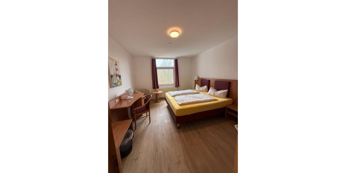 Etagenwohnung Bad Wildungen - 3 Zimmer, 108 m&sup2;, 890&euro; | Angebot:26614044