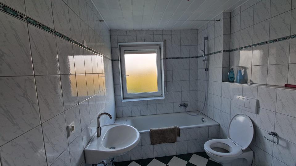 Helle 4-Zimmer-Maisonettewohnung in Reute 4 zimmer