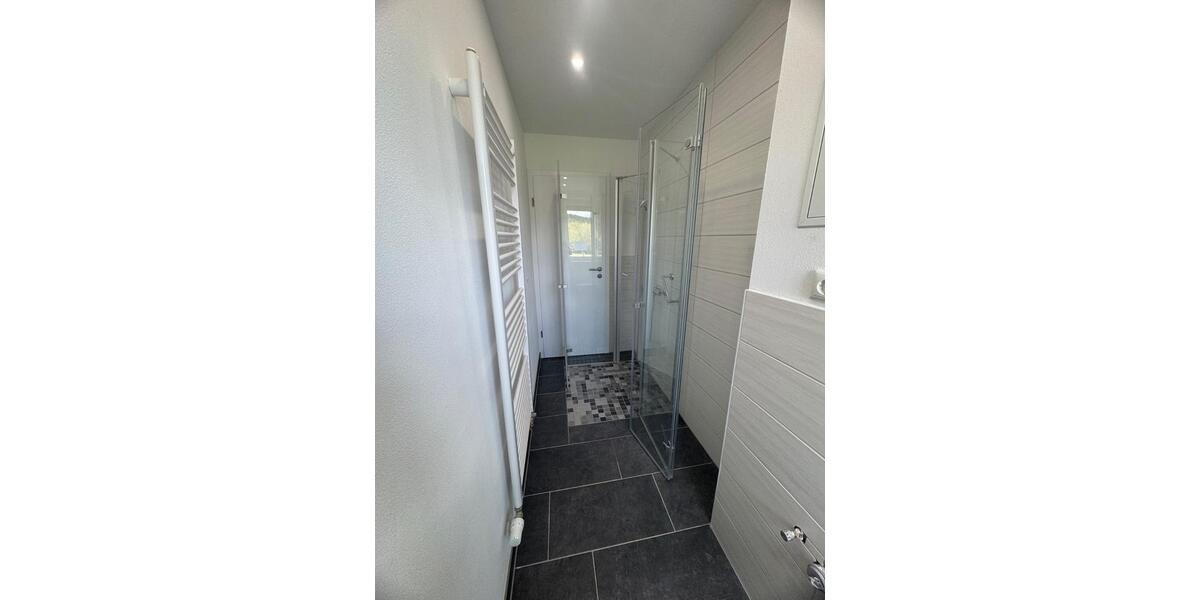 Hochparterre Hainichen - 3 Zimmer, 60 m&sup2;, 390&euro; | Angebot:26638412