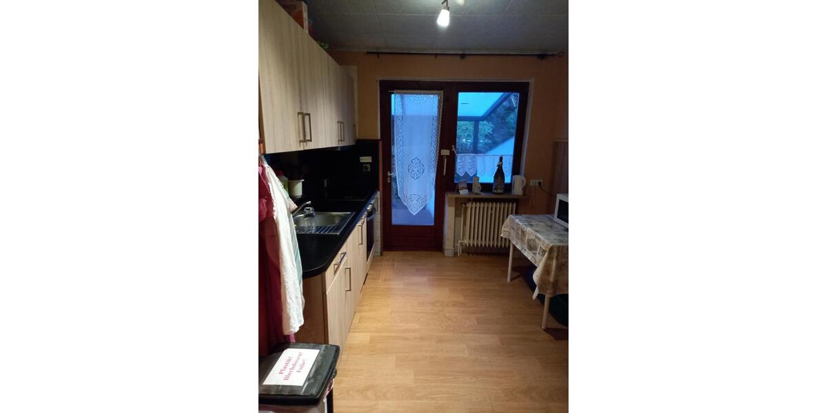 Wohnen auf Zeit Klein Nordende - 5 Zimmer, 130 m&sup2;, 650&euro; | Angebot:24988659