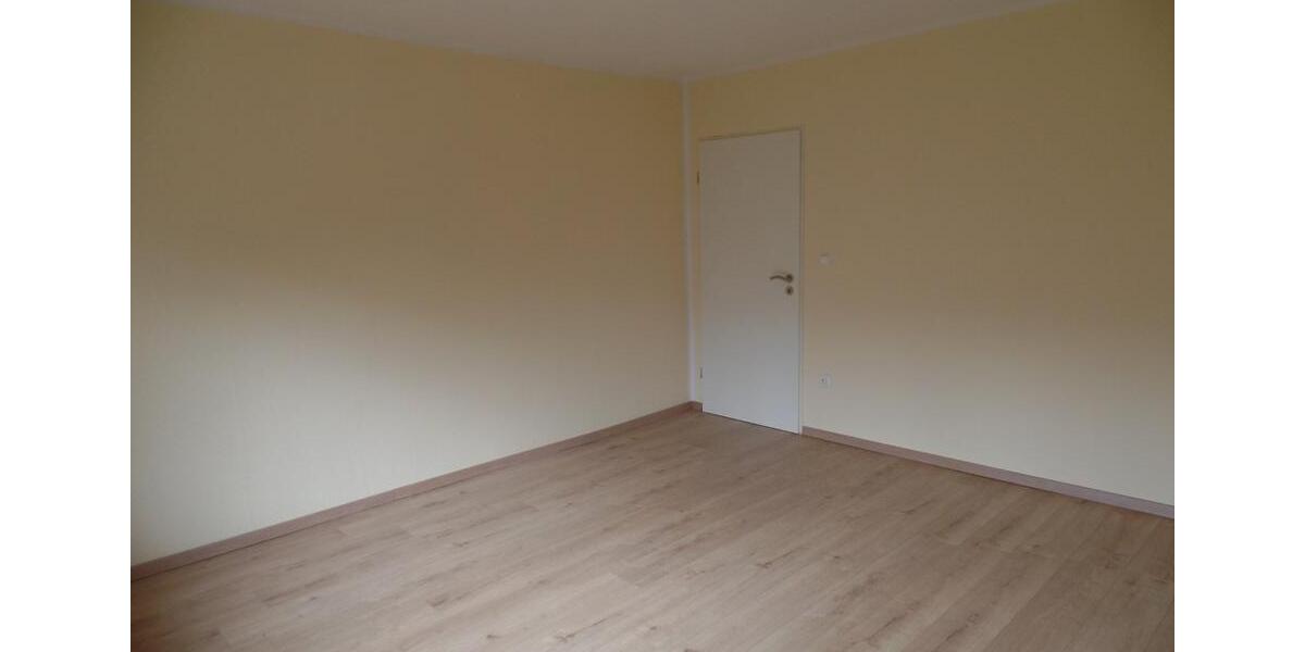 Erdgeschoßwohnung Rahden - 3 Zimmer, 90 m&sup2;, 700&euro; | Angebot:24977441