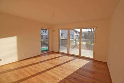 Wohnung Landshut Landshut-West - 2 Zimmer, 73 m&sup2;, 1.200&euro; | Angebot:26992940