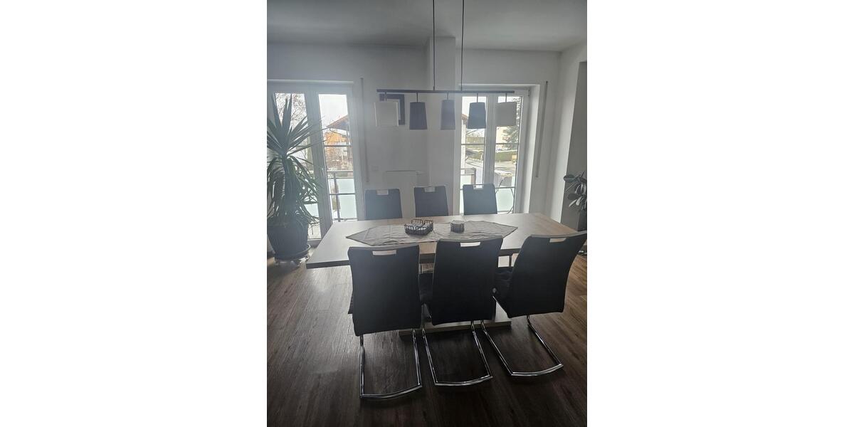 Etagenwohnung Bad Birnbach Asenham - 3 Zimmer, 98 m&sup2;, 720&euro; | Angebot:25168438