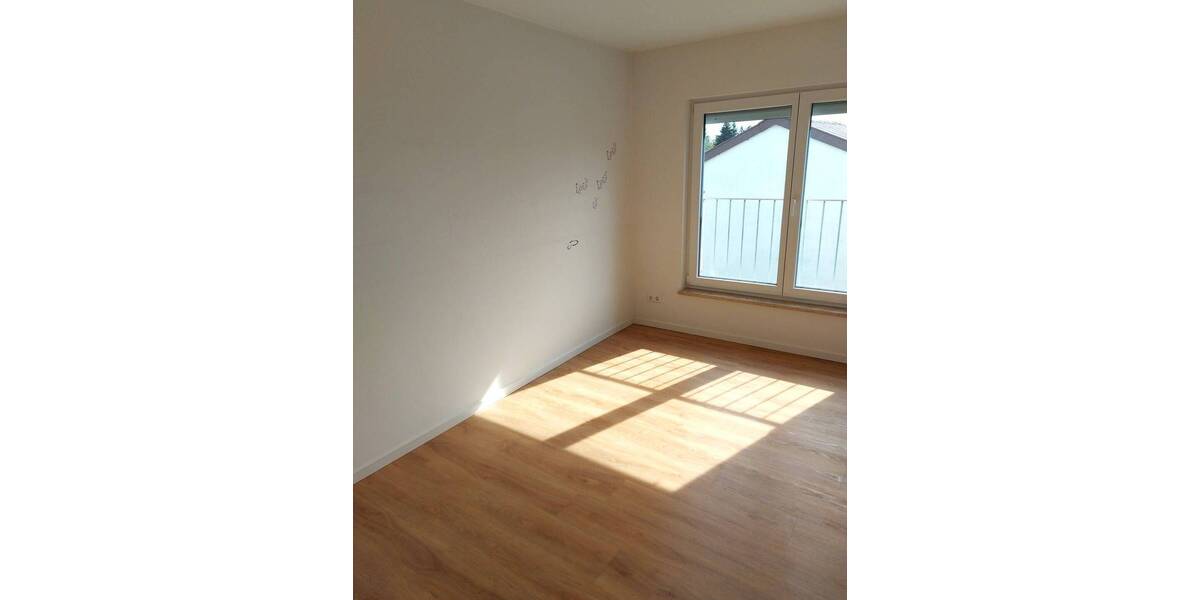 Etagenwohnung Nürnberg Schnepfenreuth - 3 Zimmer, 76 m&sup2;, 1.065&euro; | Angebot:26205287